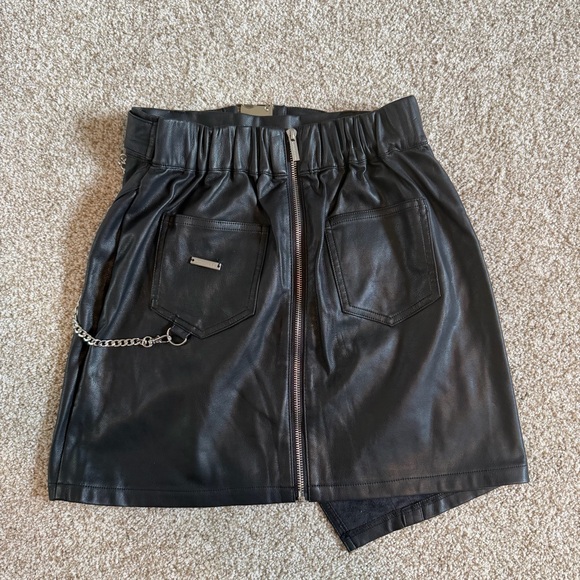 Leather Skirt - Picture 2 of 5